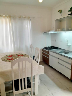 Exclusive apt, meters from Bombínhas beach